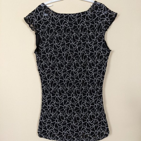 Le Château White Corded Lace Sleeveless Top V-Neck Blouse Size XS - Picture 2 of 15